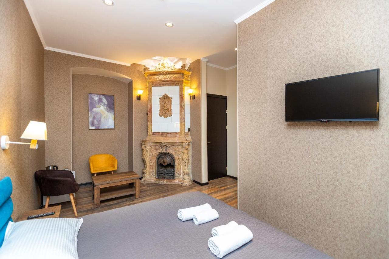 Hotello Hotel 3*